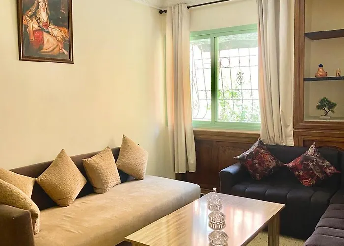 Comfortable Two Bedroom Flat