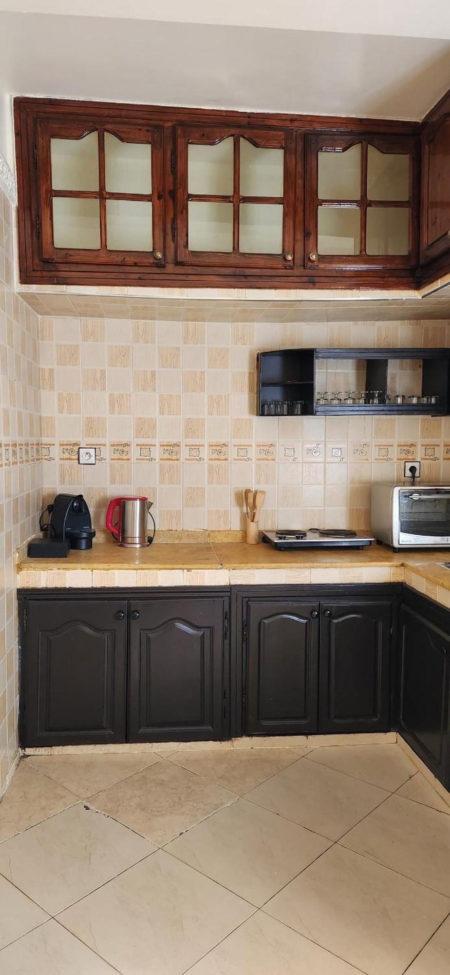 Comfortable Two Bedroom Flat *
